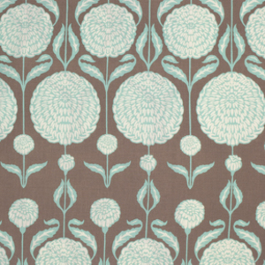 Birch Farm Chrysanthemum in Burlap
